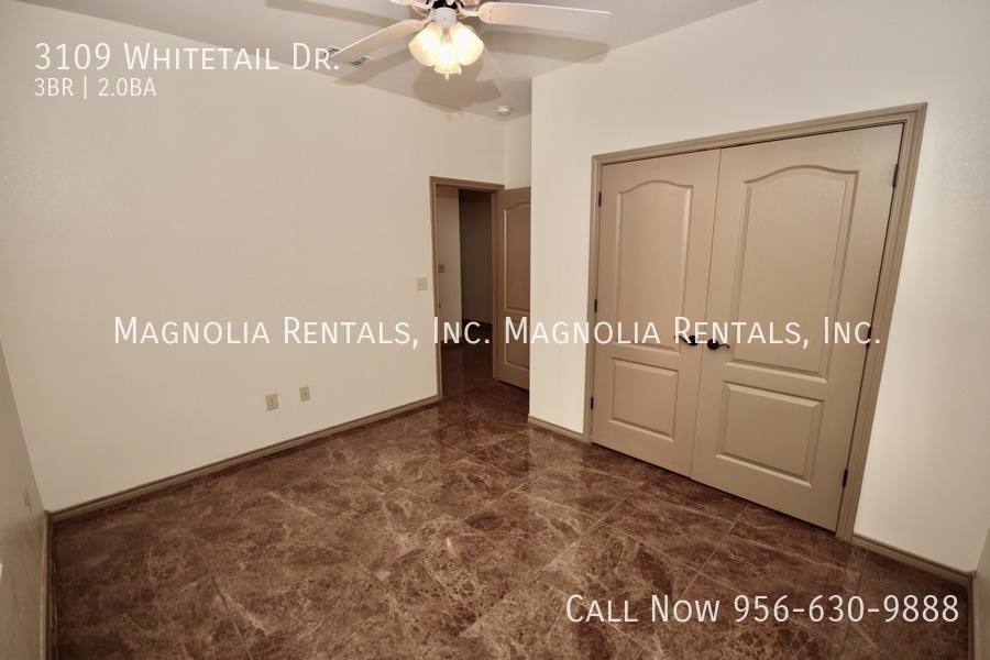 Apartment for rent at 3109 Whitetail Dr, Weslaco, TX 78596