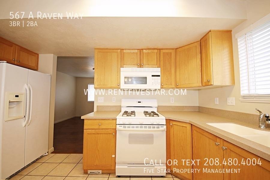 Townhouse for rent at 567 A Raven Way, Pocatello, ID 83202