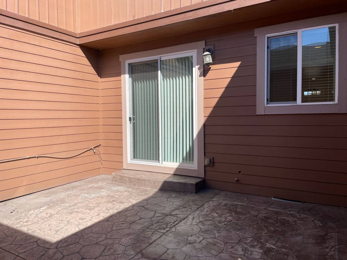 Townhouse for rent at 918 SW Vantage Point Way, Bend, OR 97702
