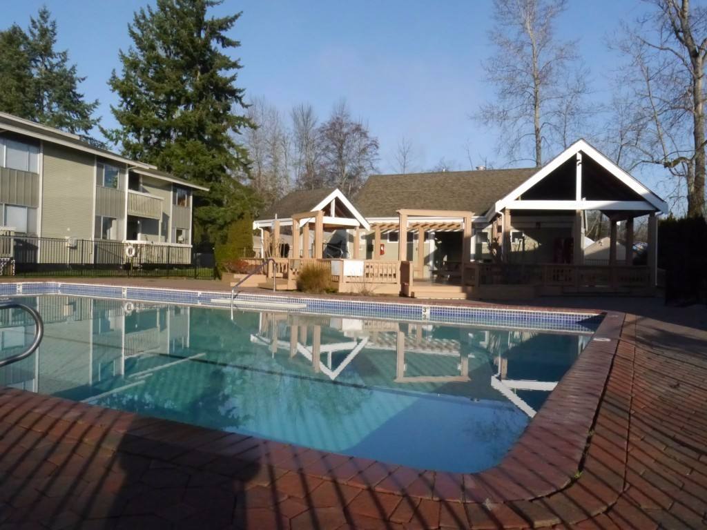 Apartment for rent at 17108 NE 45th St, Redmond, WA 98052