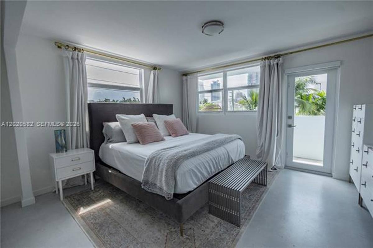 Apartment for rent at 301 Jefferson Ave, Miami Beach, FL 33139