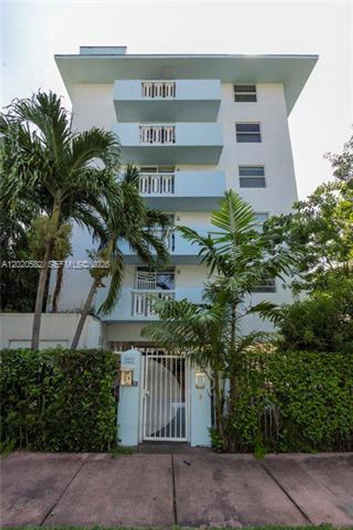 Apartment for rent at 301 Jefferson Ave, Miami Beach, FL 33139