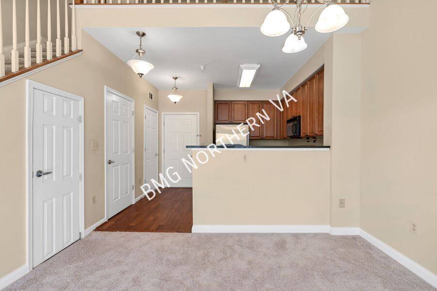 House for rent at 801 Greenbrier St, S #422, Arlington, VA 22204