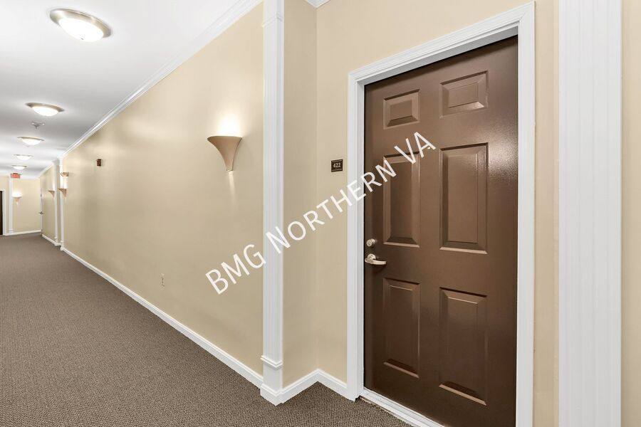 House for rent at 801 Greenbrier St, S #422, Arlington, VA 22204