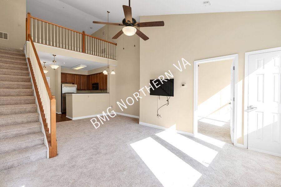 House for rent at 801 Greenbrier St, S #422, Arlington, VA 22204