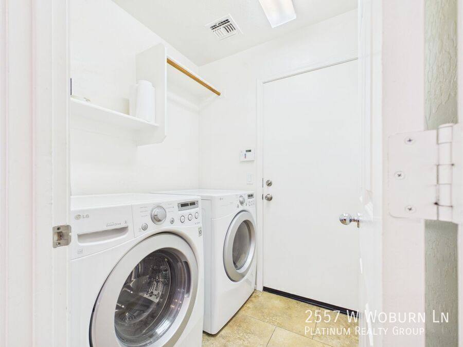 House for rent at 2557 W Woburn Lane, Phoenix, AZ 85085