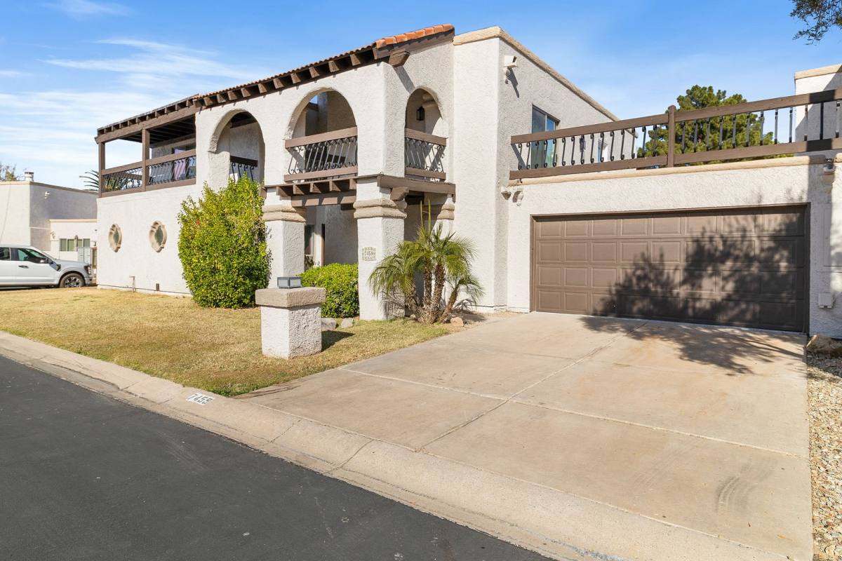 Townhouse for rent at 7459 E Pleasant Run, Scottsdale, AZ 85258