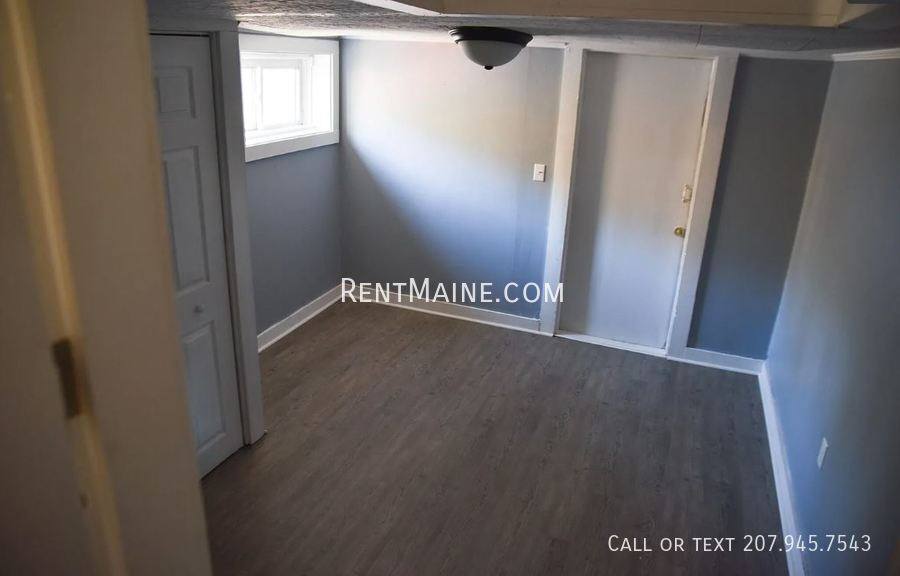 Apartment for rent at 171 Riverside Dr #3, Eddington, ME 04428