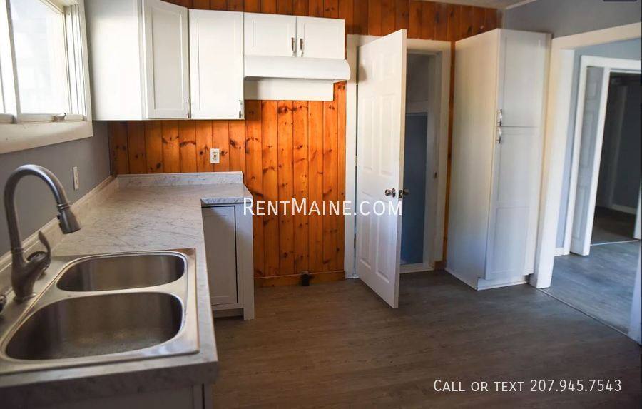Apartment for rent at 171 Riverside Dr #3, Eddington, ME 04428
