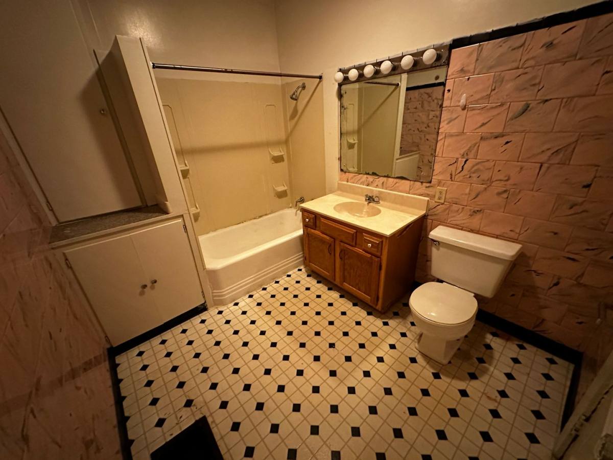 House for rent at 514 S Washington St, Bloomington, IN 47401
