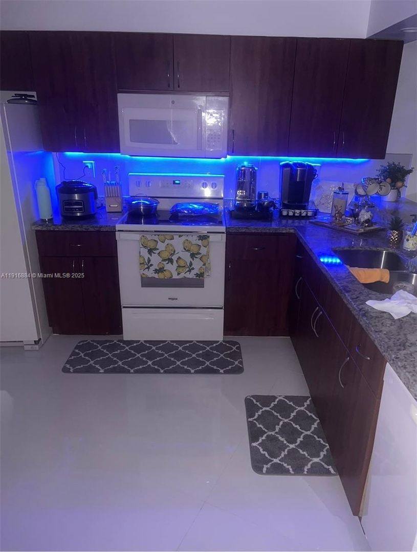 Townhouse for rent at 13198 SW 10th Terrace, Miami, FL 33184