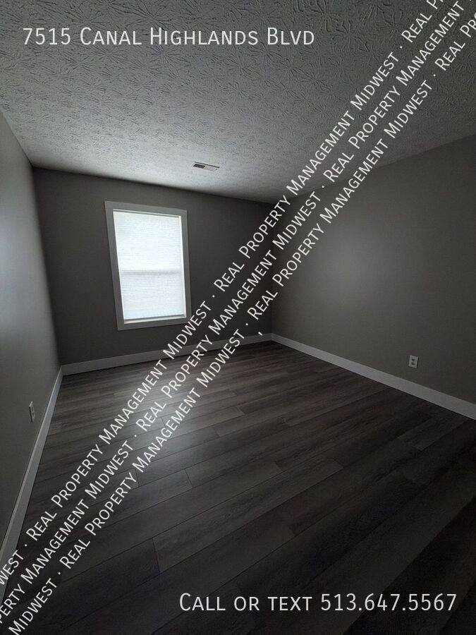 House for rent at 7515 Canal Highlands Blvd, Canal Winchester, OH 43110