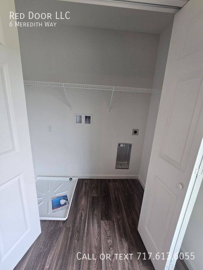 House for rent at 6 Meredith Way, Carlisle, PA 17013