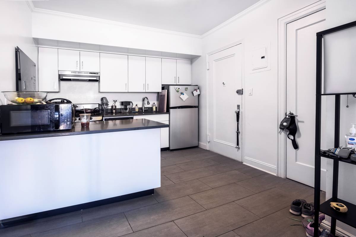Apartment for rent at 154 Henry St #EVA, Brooklyn, NY 11201