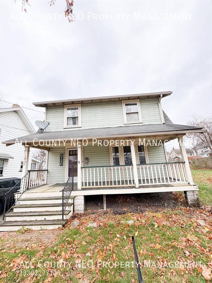 House for rent at 1051 Brown St, Akron, OH 44301