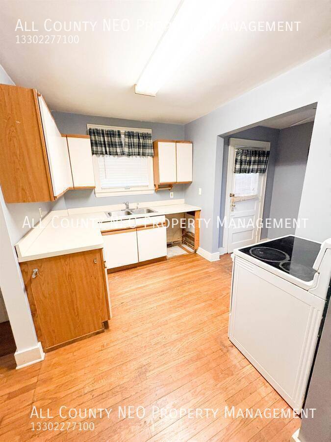 House for rent at 1051 Brown St, Akron, OH 44301