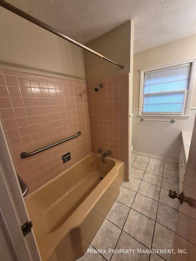 Apartment for rent at 4224 SW 2nd Ave #3, Amarillo, TX 79106