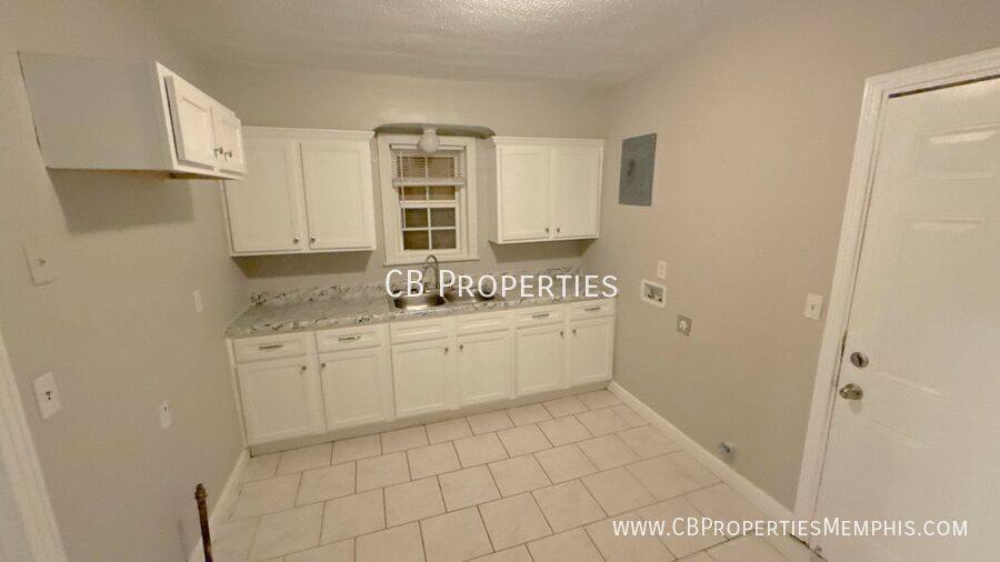 House for rent at 2370 Larose Ave, Memphis, TN 38114