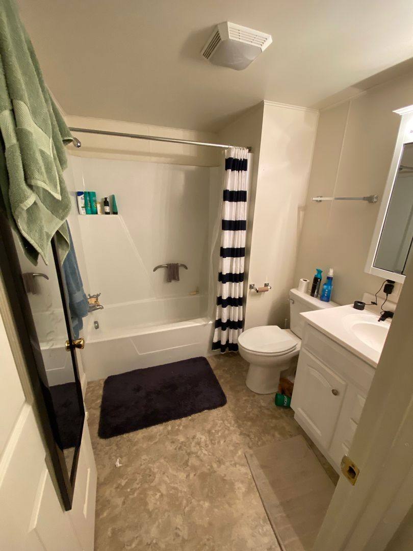 Apartment for rent at 1214 N Grant St, Bloomington, IN 47408