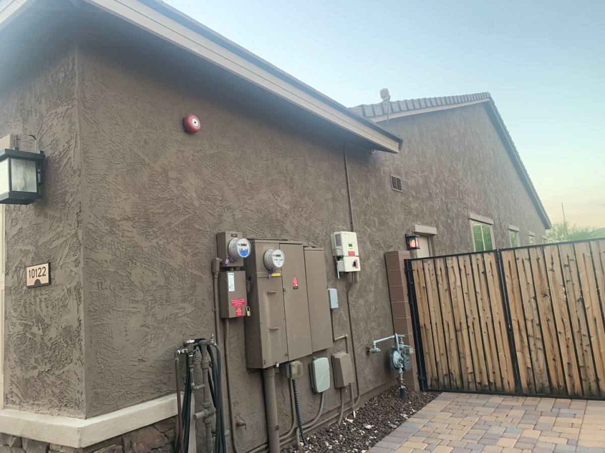 House for rent at 10122 W El Cortez Place, Peoria, AZ 85383