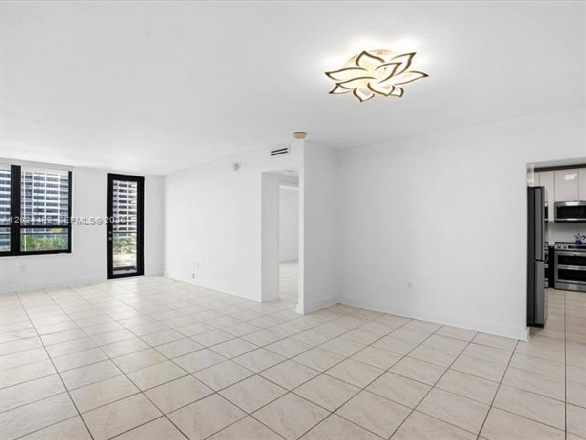 Apartment for rent at 10185 Collins Ave, Miami Beach, FL 33154
