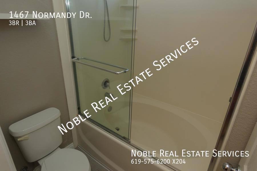 Townhouse for rent at 1467 Normandy Dr, Chula Vista, CA 91913