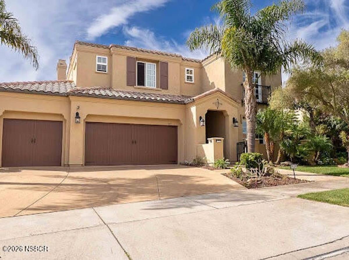 House for rent at 549 Palomar Dr, Lompoc, CA 93436