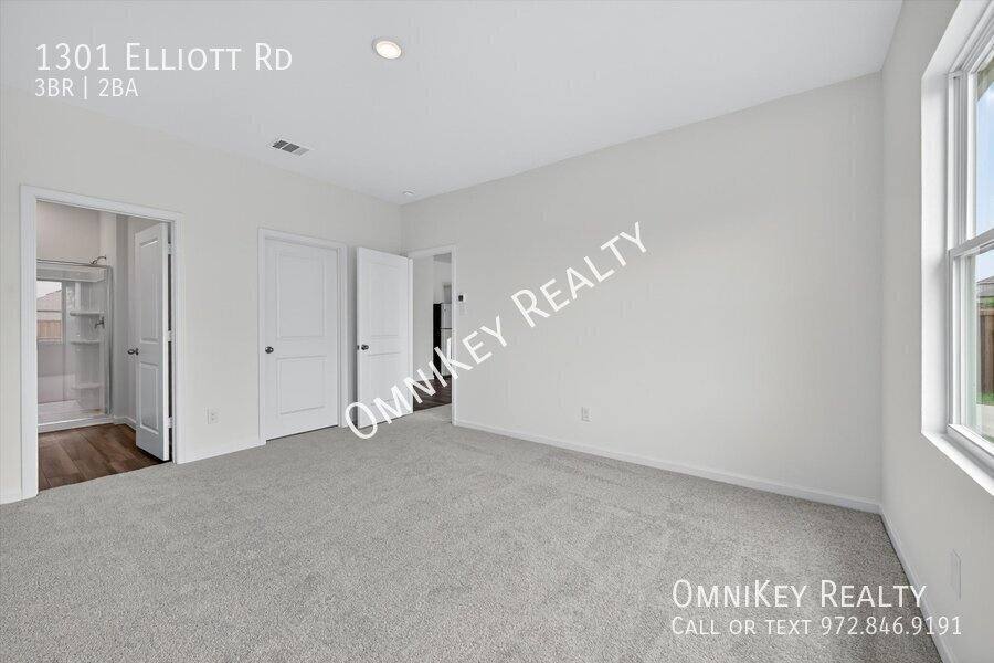 House for rent at 1301 Elliott Rd, Howe, TX 75459