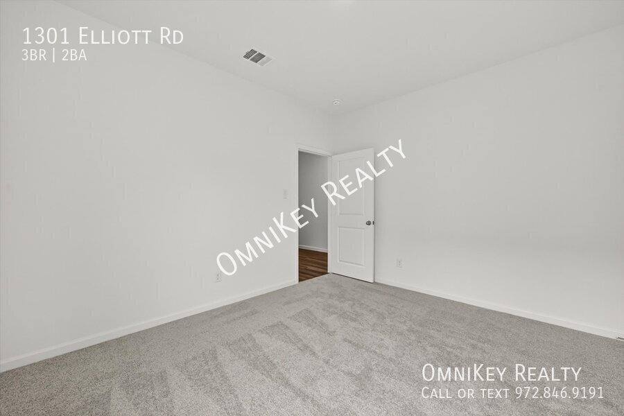 House for rent at 1301 Elliott Rd, Howe, TX 75459