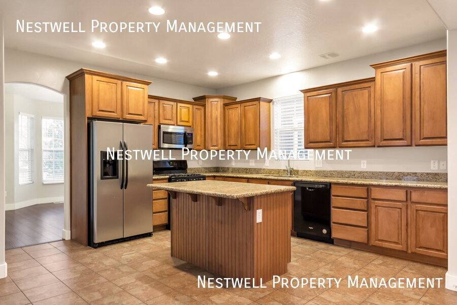 House for rent at 10494 S Ojibwa Lane, South Jordan, UT 84009
