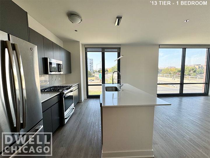Apartment for rent at 740 N Aberdeen St, Chicago, IL 60642