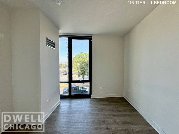Apartment for rent at 740 N Aberdeen St, Chicago, IL 60642