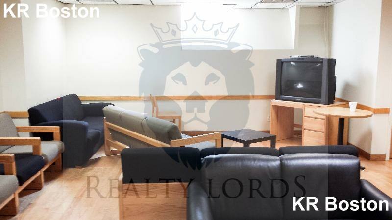 Apartment for rent at 1110 Commonwealth Ave, Boston, MA 02215