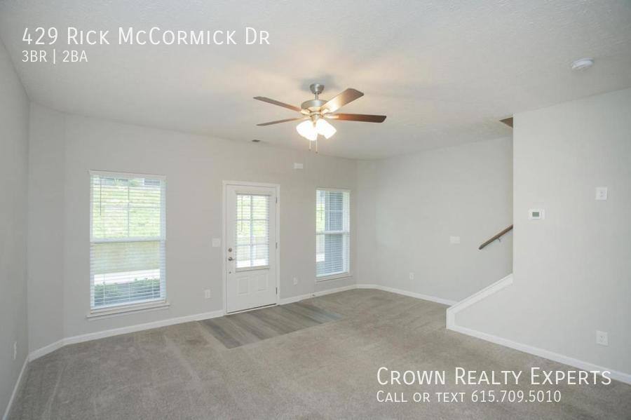 Townhouse for rent at 429 Rick McCormick Dr, La Vergne, TN 37086