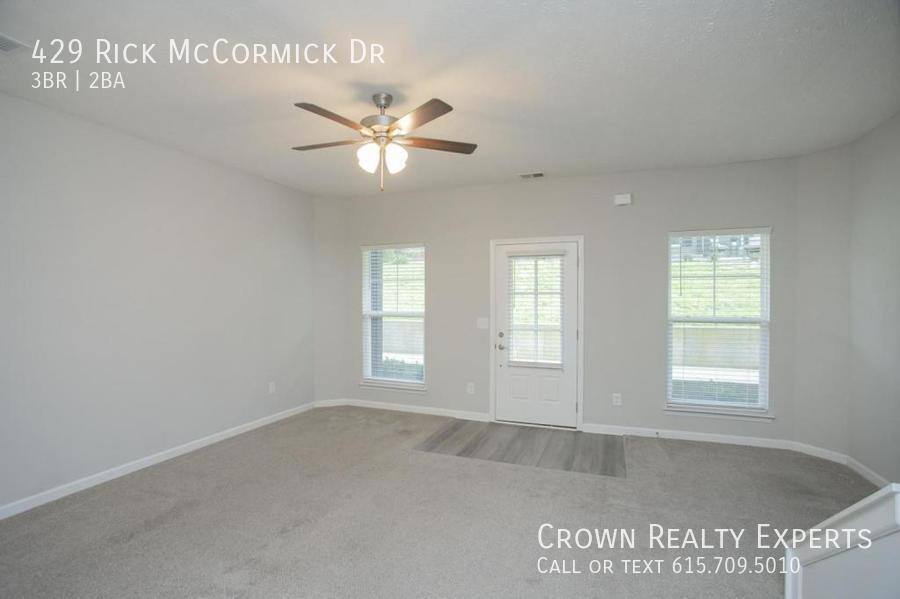 Townhouse for rent at 429 Rick McCormick Dr, La Vergne, TN 37086