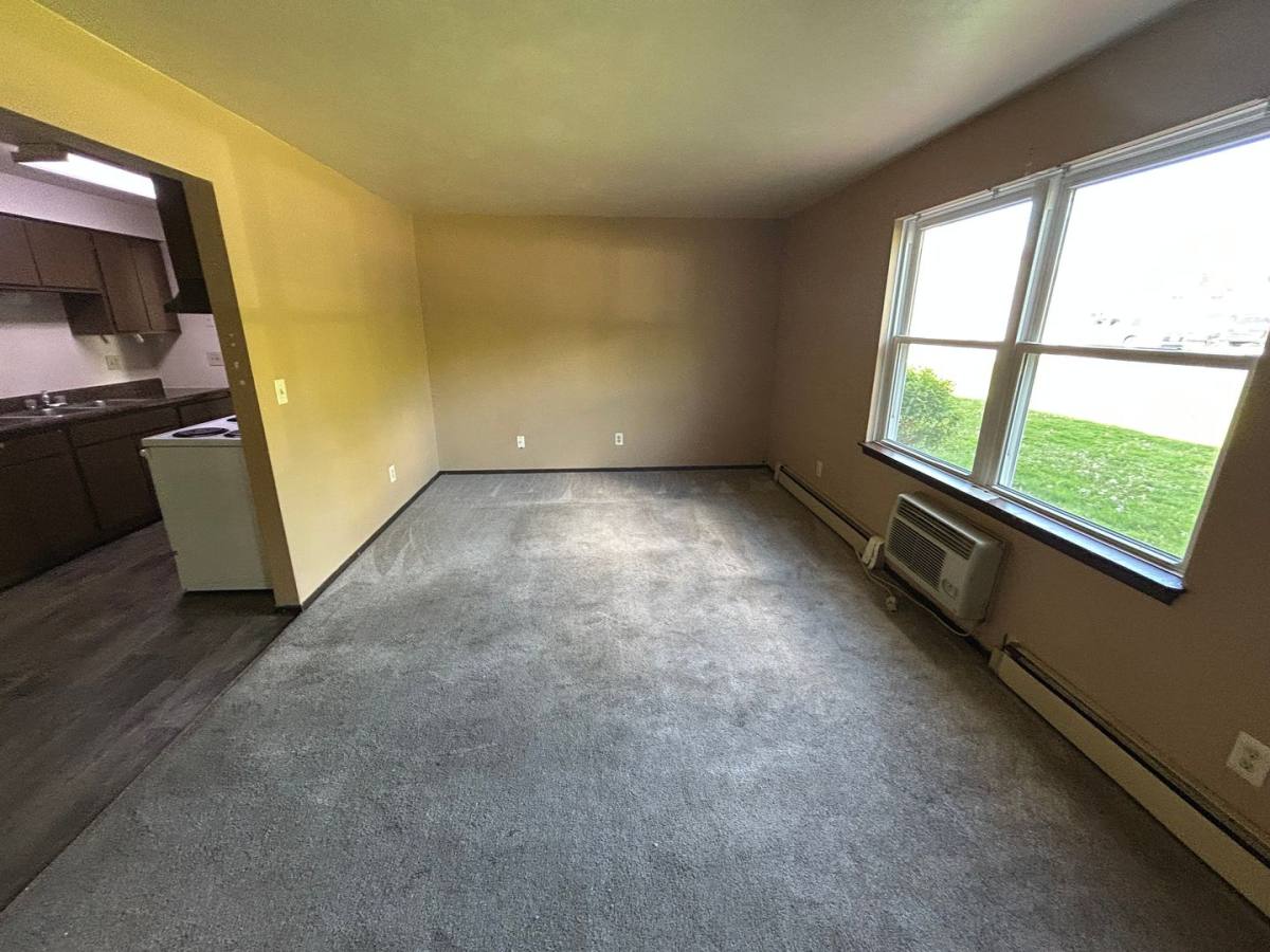 Apartment for rent at 60 Bluemound Court, Appleton, WI 54914
