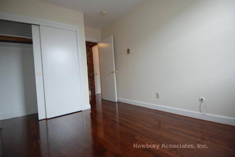 Apartment for rent at 94-96 Tyler St, Boston, MA 02111