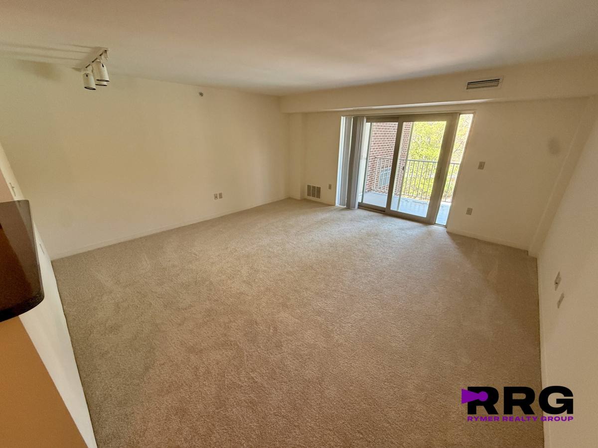 Apartment for rent at 1400 Worcester Rd, Framingham, MA 01702