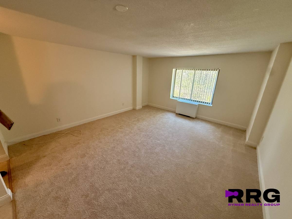 Apartment for rent at 1300 Worcester Rd, Framingham, MA 01702