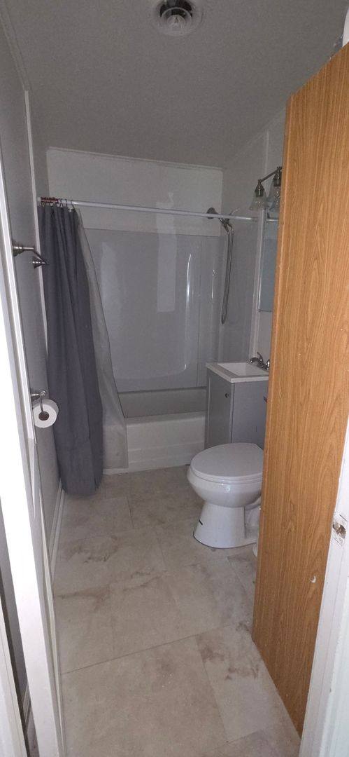House for rent at 7609 Beech Ave, Hammond, IN 46324