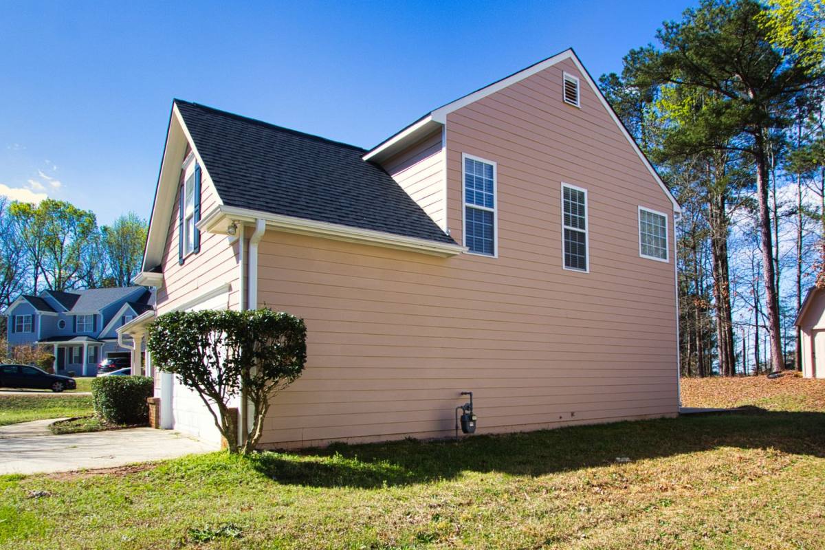House for rent at 585 Chapel Walk Lane, Lawrenceville, GA 30045