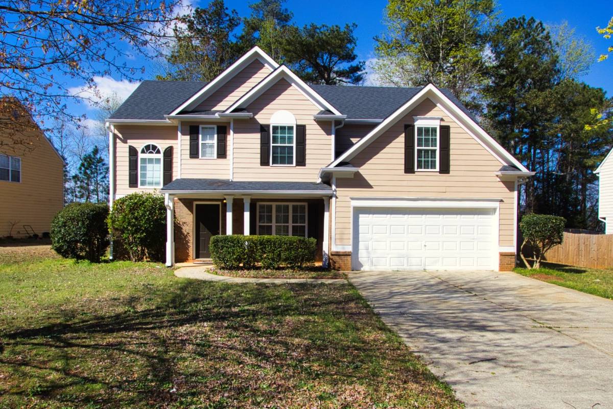 House for rent at 585 Chapel Walk Lane, Lawrenceville, GA 30045