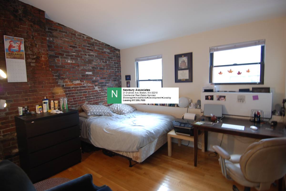 Apartment for rent at 74-76 Tyler #P4E, Boston, MA 02111
