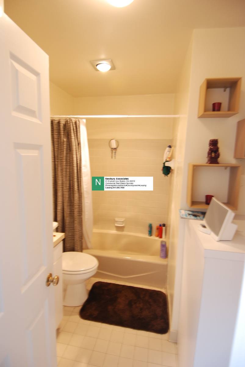 Apartment for rent at 74-76 Tyler #P4E, Boston, MA 02111