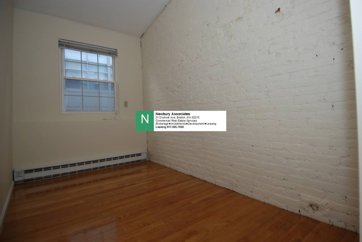 Apartment for rent at 74-76 Tyler #P4E, Boston, MA 02111