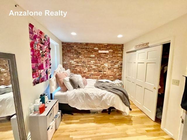 House for rent at 14 1 2 Hull St #3, Boston, MA 02113