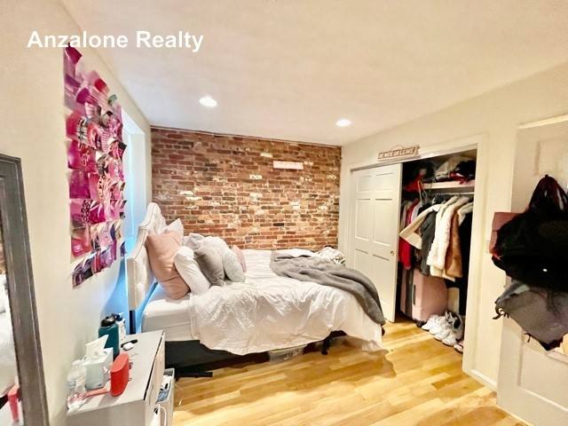 House for rent at 14 1 2 Hull St #3, Boston, MA 02113