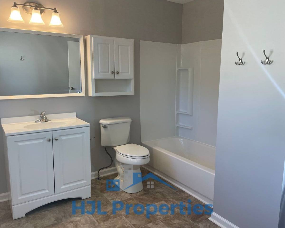 House for rent at 106 Graeme Dr, Nashville, TN 37214