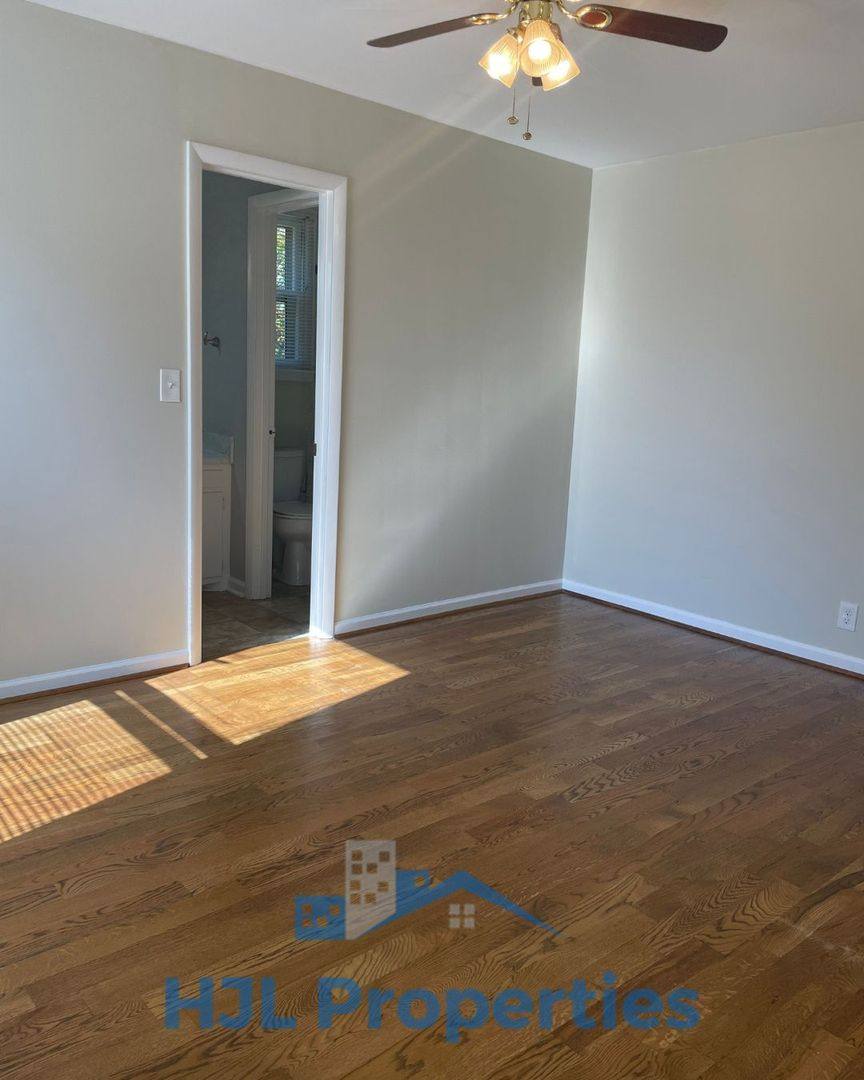 House for rent at 106 Graeme Dr, Nashville, TN 37214