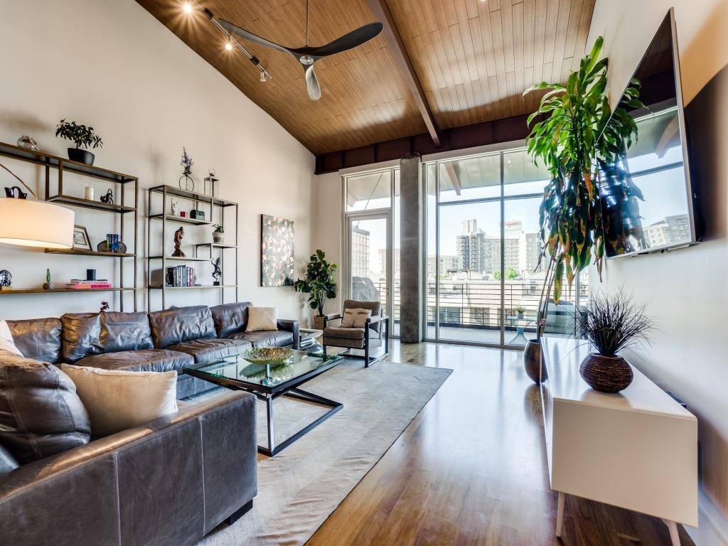 Apartment for rent at 3030 Bryan St #ID11944, Dallas, TX 75204
